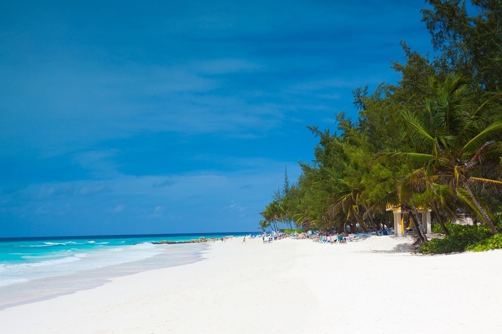 Quels sont les lieux incontournables des Îles Turks-et-Caïcos ?